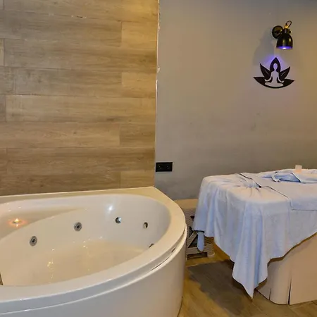 Panzió Zeynel Boutique Antalya