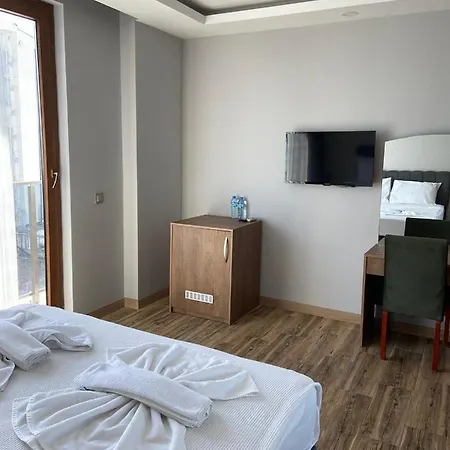 Zeynel Hotel 3*
