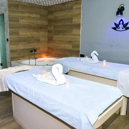 Zeynel Hotel 3*