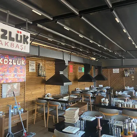 Oda ve Kahvaltı Zeynel Boutique 3*