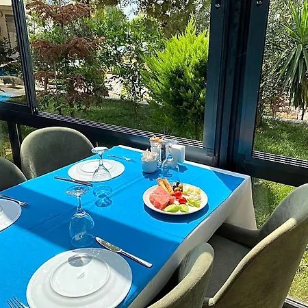 Panzió Zeynel Boutique Antalya