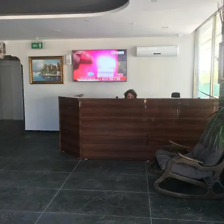 Oda ve Kahvaltı Zeynel Boutique 3*