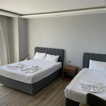 فندق Zeynel Hotel أنطاليا