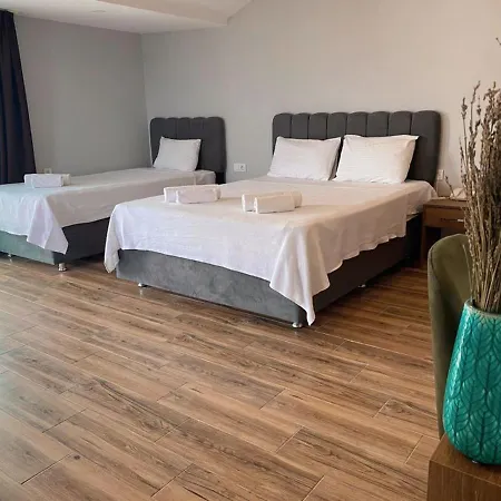 Zeynel Hotel Αττάλεια